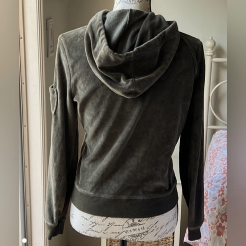 Banana Republic velour olive green hoodie  with zipper pockets in size M - Picture 3 of 9